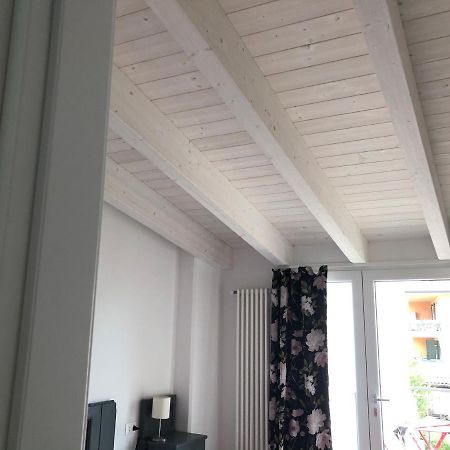 Corte Del Garda Home กัสเตลนูโอโว เดล การ์ดา ภายนอก รูปภาพ